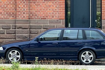 BMW 328 265.000 km 5.500 &euro; Ludwigsburg 71636