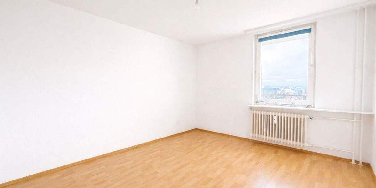 Etagenwohnung Sindelfingen Ost - 3 Zimmer, 84 m&sup2;, 269.000&euro; | Angebot:25667918
