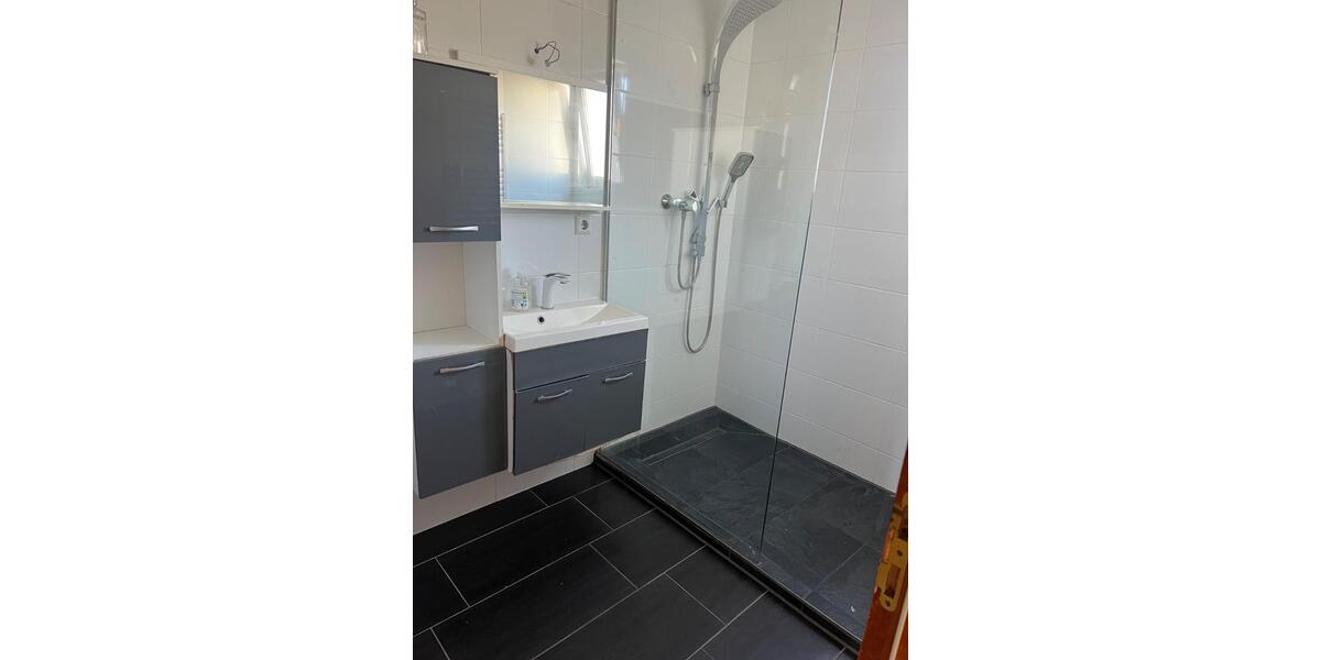 Etagenwohnung Leutenbach - 3.5 Zimmer, 95 m&sup2;, 1.150&euro; | Angebot:27553280