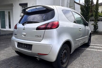 Mitsubishi Colt 321.809 km 800 &euro; Grossbottwar 71723