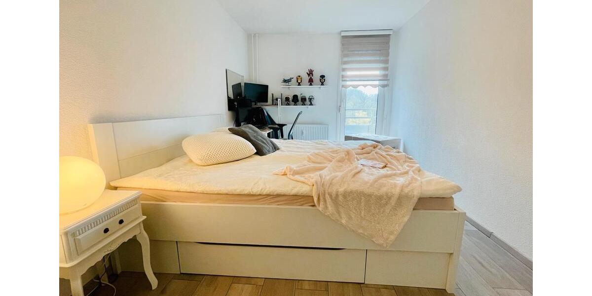 Etagenwohnung Sindelfingen Sindelfingen (Stadt) - 3 Zimmer, 83 m&sup2;, 1.700&euro; | Angebot:25321961