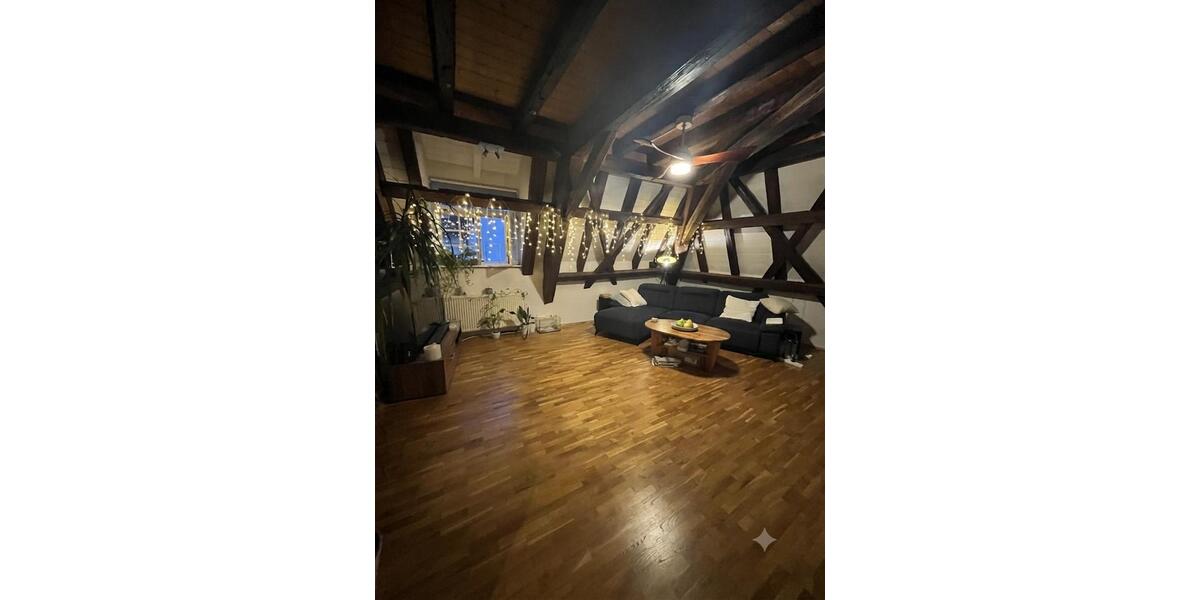 Dachgeschoßwohnung Brackenheim - 2 Zimmer, 62 m&sup2;, 230.000&euro; | Angebot:27014484