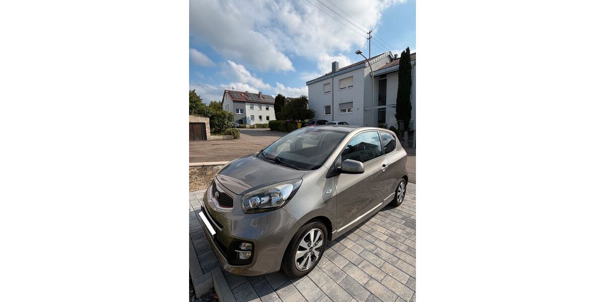 Kia Picanto 110.000 km 4.700 &euro; Leutenbach 71397