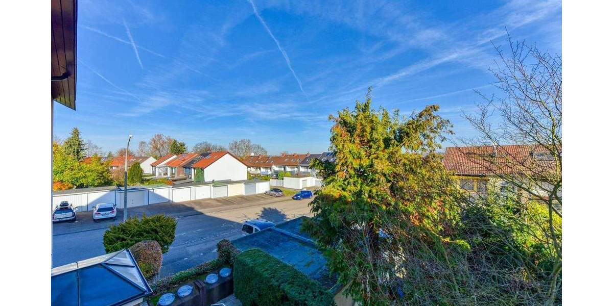 Etagenwohnung Ludwigsburg Ost - 3 Zimmer, 88 m&sup2;, 1.100&euro; | Angebot:25671013