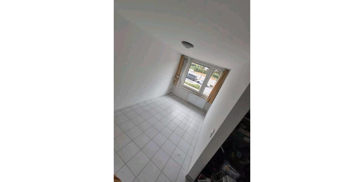 Etagenwohnung Ludwigsburg - 4.5 Zimmer, 95 m&sup2;, 299.900&euro; | Angebot:24709928