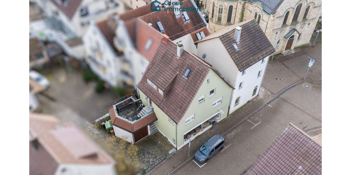 Mehrfamilienhaus, Wohnhaus Stuttgart Degerloch - 4 Zimmer, 145 m&sup2;, 599.000&euro; | Angebot:25819827