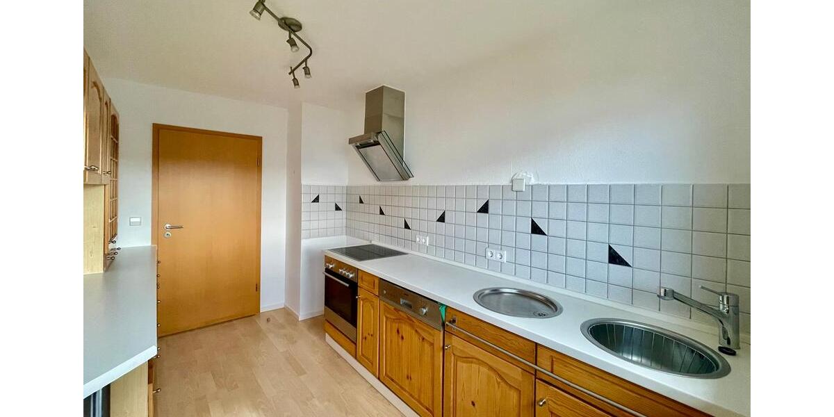 Etagenwohnung Vaihingen an der Enz - 4 Zimmer, 112 m&sup2;, 1.200&euro; | Angebot:25987146