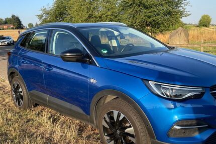 Opel Grandland (X) 74.000 km 13.850 &euro; Waiblingen 71334