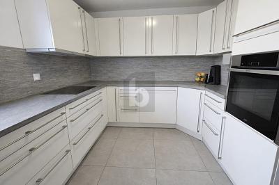 SANIERT, MIT EINLIEGERWOHNUNG UND TRAUMAUSSICHT - Einfamilienhaus Esslingen am Neckar Pliensauvorstadt | Angebot:25419887