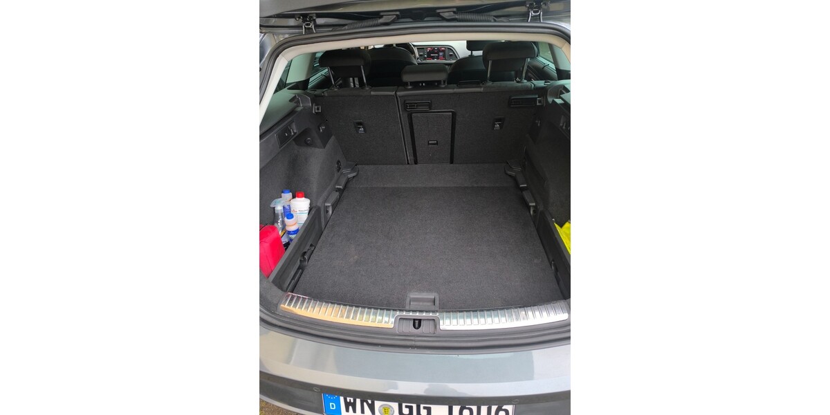 Seat Leon ST 93.000 km 15.000 &euro; Schorndorf 73614