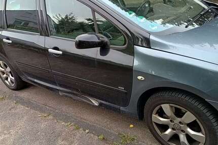 Peugeot 307 323.000 km 500 &euro; Vaihingen Enz 71665