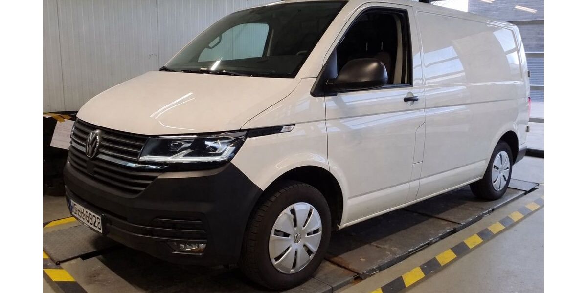 VW T6 Transporter 106.300 km 27.490 &euro; Magstadt 71106