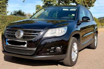 VW Tiguan 128.369 km 7.490 &euro; Heilbronn 74081