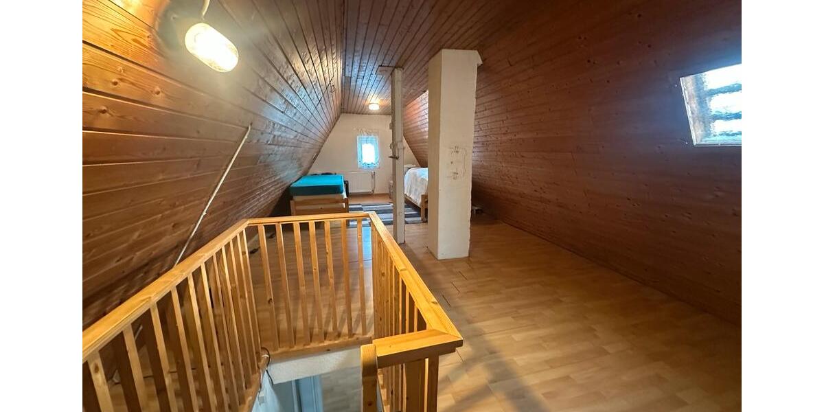 Einfamilienhaus Heilbronn Böckingen - 8 Zimmer, 168 m&sup2;, 550.000&euro; | Angebot:24843198