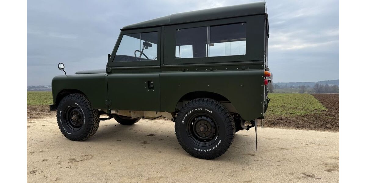 Land Rover Serie III 87.000 km 22.900 &euro; Stuttgart 70567