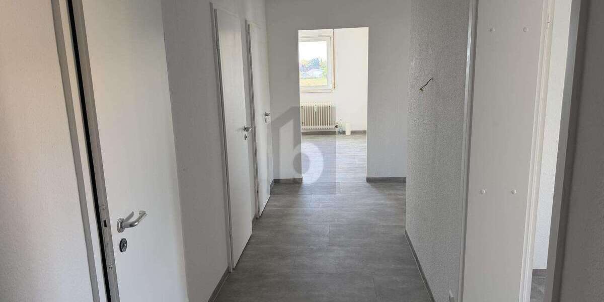 Etagenwohnung Möglingen - 3 Zimmer, 76 m&sup2;, 1.250&euro; | Angebot:27549852