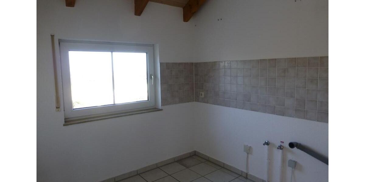 Dachgeschoßwohnung Ludwigsburg Pflugfelden - 2 Zimmer, 69 m&sup2;, 990&euro; | Angebot:25807496