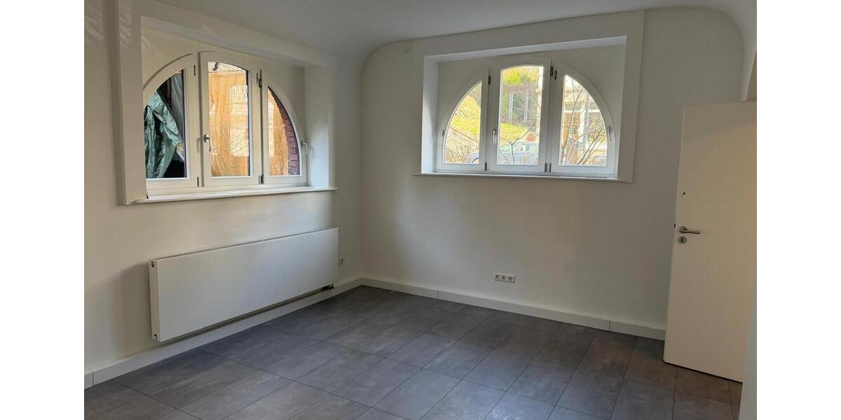 Erdgeschoßwohnung Stuttgart Stuttgart-Süd - 2.5 Zimmer, 69 m&sup2;, 1.200&euro; | Angebot:25919057