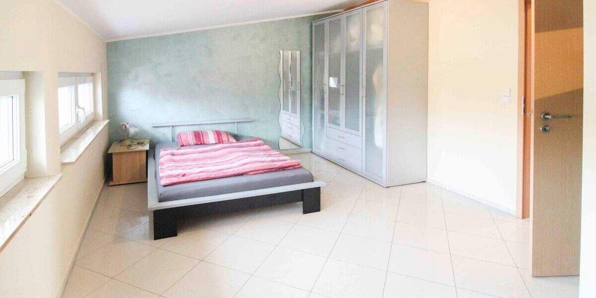 Reihenmittelhaus Korntal-Münchingen Münchingen - 5 Zimmer, 152 m&sup2;, 649.000&euro; | Angebot:25822082