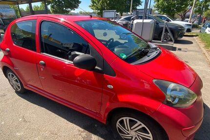 Toyota Aygo (X) 116.340 km 3.100 &euro; Wendlingen am Neckar 73240