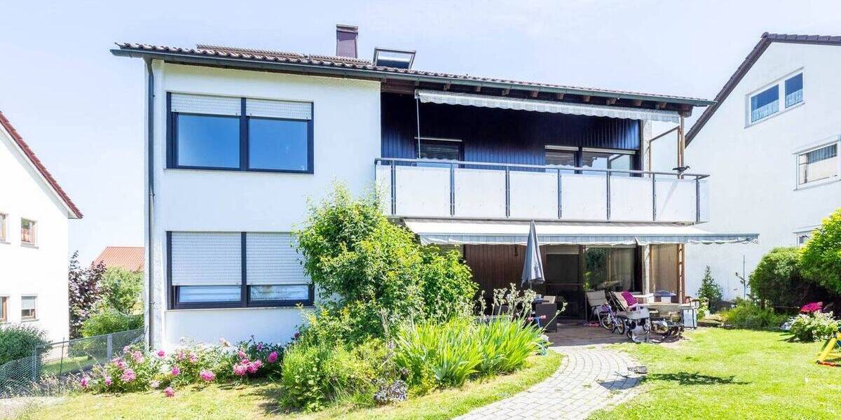 Mehrfamilienhaus, Wohnhaus Bietigheim-Bissingen Bietigheim - 9 Zimmer, 242 m&sup2;, 1.095.000&euro; | Angebot:25728651