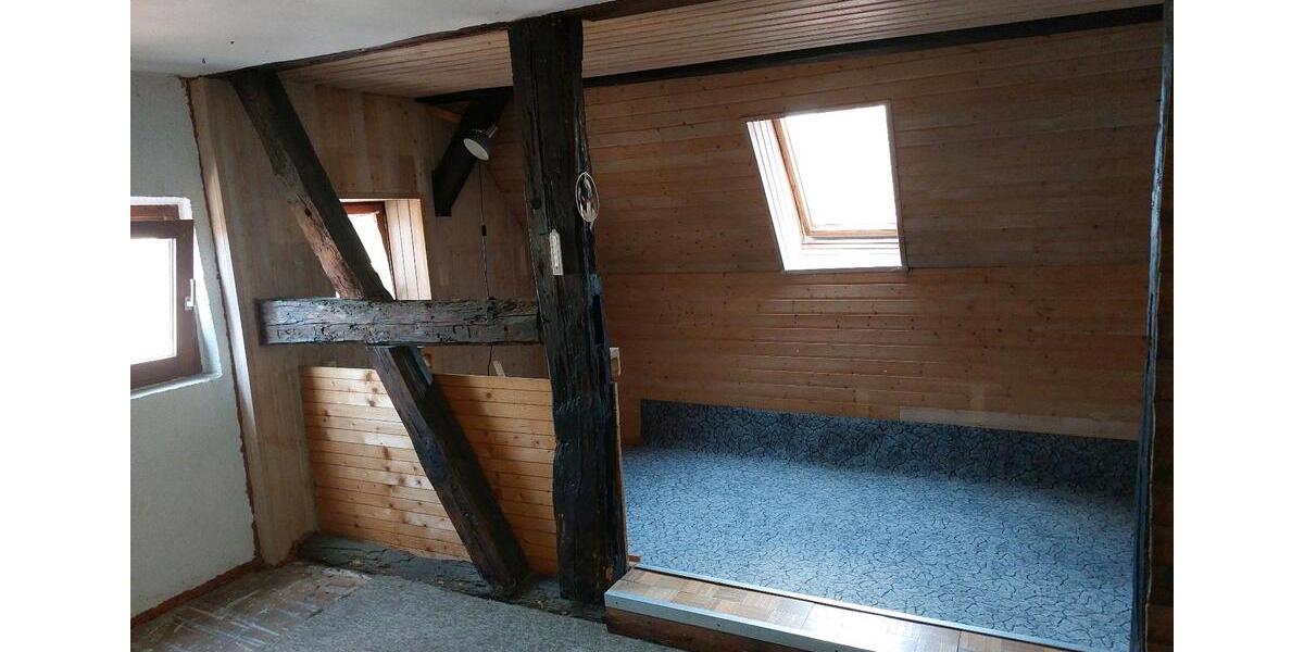 Einfamilienhaus Vaihingen an der Enz - 4 Zimmer, 118 m&sup2;, 250.000&euro; | Angebot:24878802