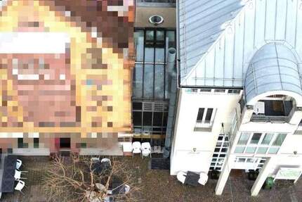 Haus Stuttgart Untertürkheim - 2 Zimmer, 799.000&euro; | Angebot:25687364