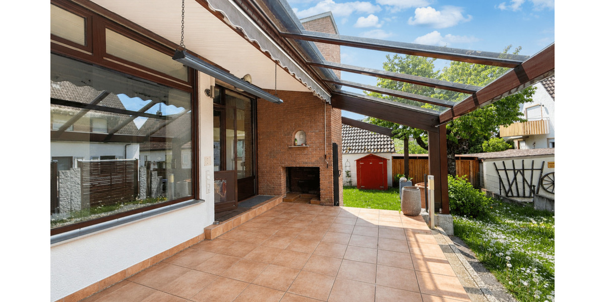 Einfamilienhaus Steinenbronn - 5 Zimmer, 230 m&sup2;, 2.700&euro; | Angebot:26596714