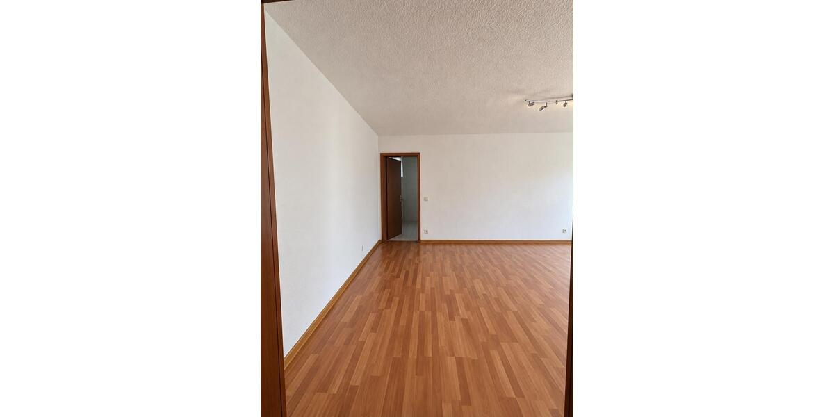 Erdgeschoßwohnung Kernen im Remstal - 3 Zimmer, 65 m&sup2;, 360.000&euro; | Angebot:27548625