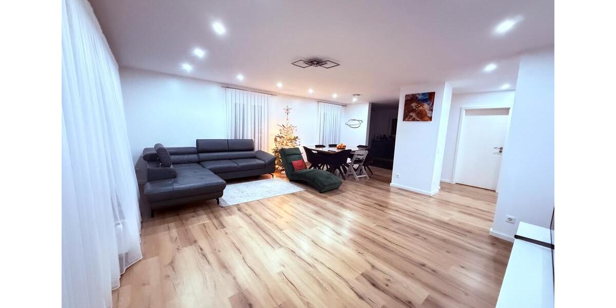 Etagenwohnung Walheim - 4 Zimmer, 110 m&sup2;, 1.500&euro; | Angebot:25932457