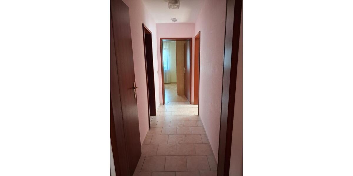 Erdgeschoßwohnung Leingarten - 3.5 Zimmer, 93 m&sup2;, 360.000&euro; | Angebot:26941692
