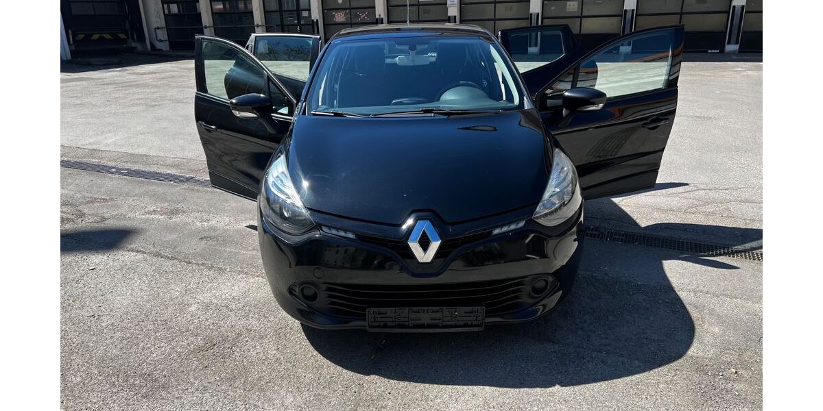 Renault Clio 186.586 km 4.100 &euro; Böblingen 71034