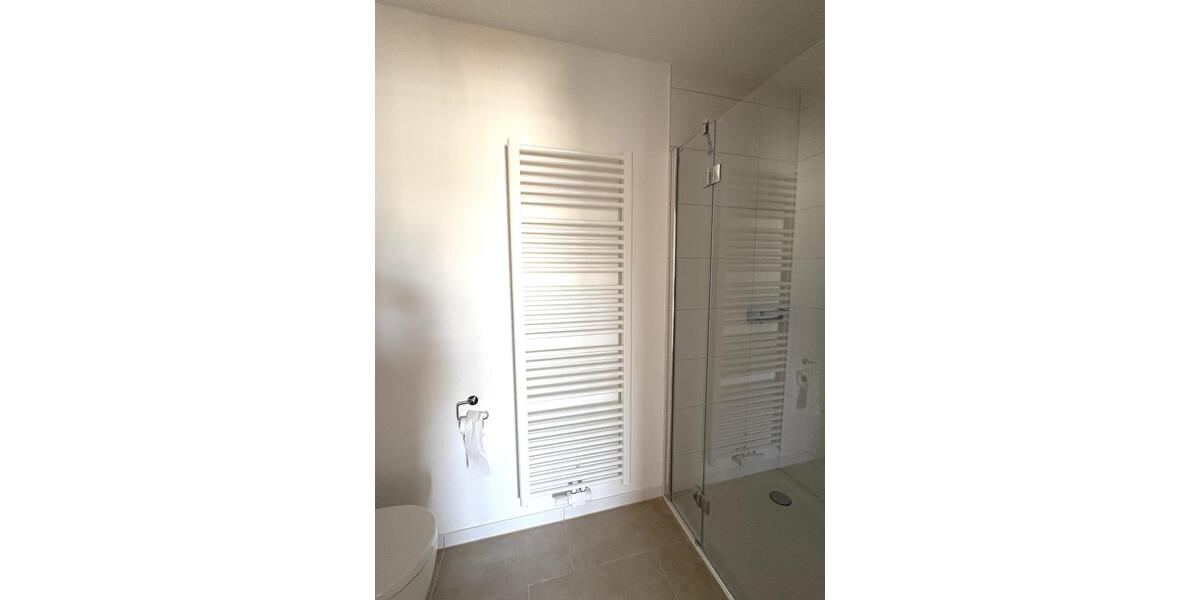 Dachgeschoßwohnung Leonberg - 3 Zimmer, 79 m&sup2;, 1.649&euro; | Angebot:23714097