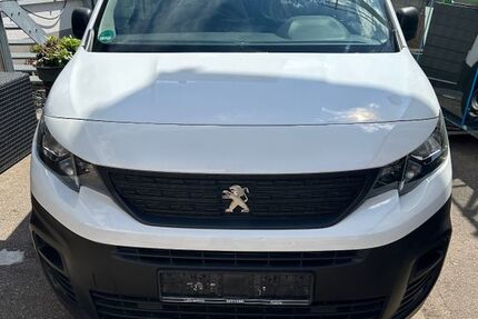 Peugeot Partner 63.831 km 9.500 &euro; Stuttgart 70435