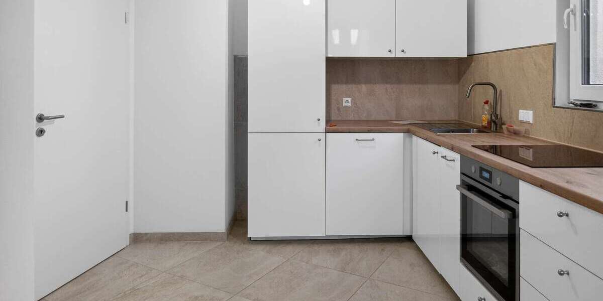 Frisch sanierte 3-Zimmer-Wohnung mit moderner Einbauküche - Erdgeschoßwohnung Esslingen Pliensauvorstadt | Angebot:27226779