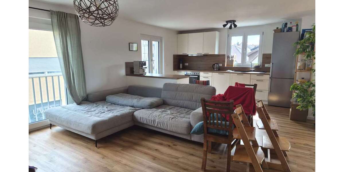 Etagenwohnung Markgröningen - 3 Zimmer, 105 m&sup2;, 1.470&euro; | Angebot:26884923