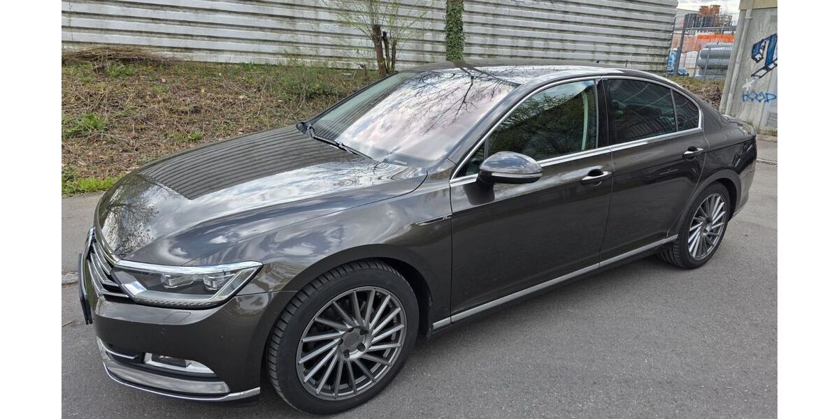 VW Passat 168.000 km 17.100 &euro; Stuttgart 70738