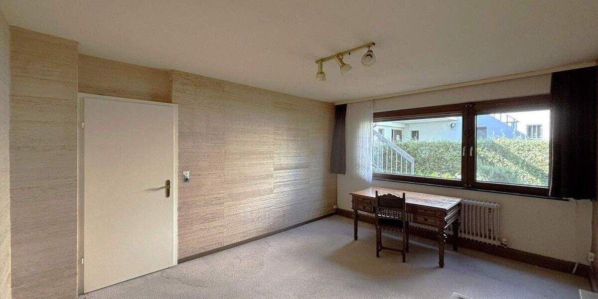 Einfamilienhaus Böblingen - 6 Zimmer, 196 m&sup2;, 895.000&euro; | Angebot:25733305