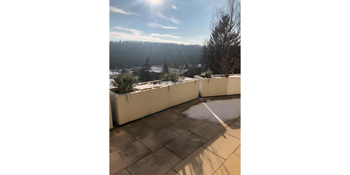 Erdgeschoßwohnung Stuttgart Degerloch - 2 Zimmer, 96 m&sup2;, 1.490&euro; | Angebot:27554304