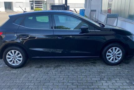 Seat Ibiza 103.000 km 11.500 &euro; Vaihingen Enz 71665
