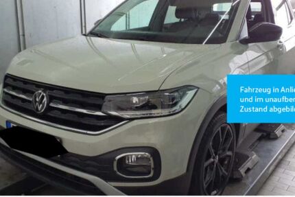VW T-Cross 29.747 km 22.930 &euro; Stuttgart-Wangen 70188
