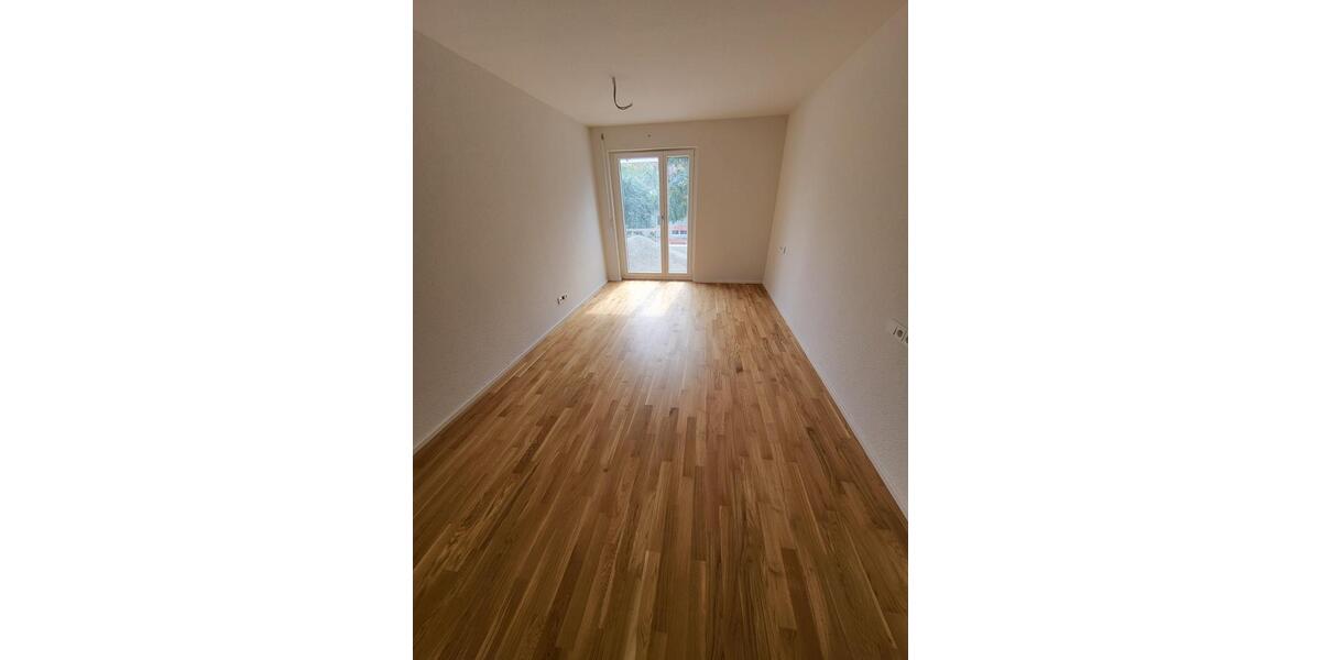 Etagenwohnung Reichenbach an der Fils - 2 Zimmer, 74 m&sup2;, 980&euro; | Angebot:25781810