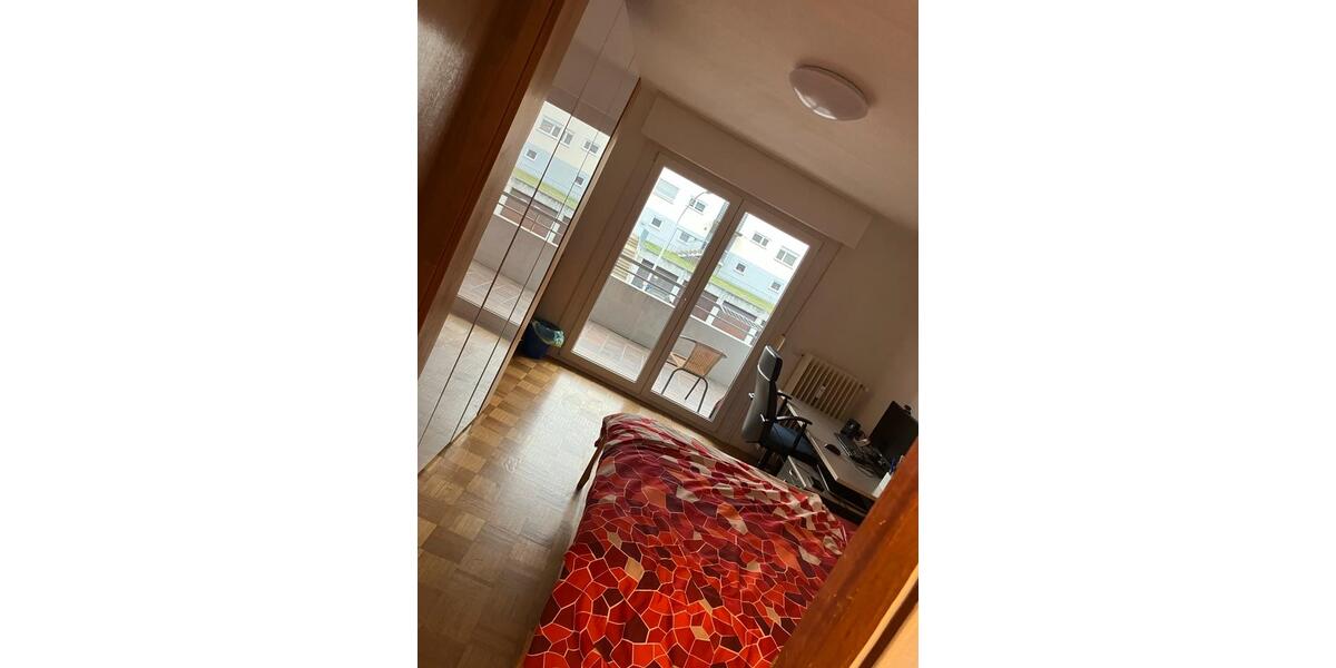 Etagenwohnung Esslingen am Neckar Hegensberg - 3.5 Zimmer, 77 m&sup2;, 249.000&euro; | Angebot:27155087