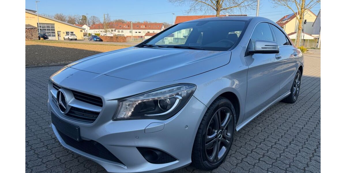 Mercedes-Benz CLA 200 140.000 km 15.890 &euro; Sindelfingen 71065