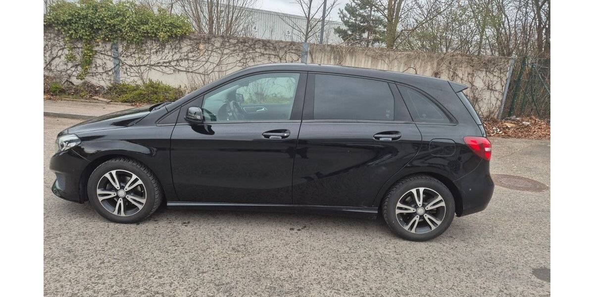 Mercedes-Benz B 180 83.000 km 14.999 &euro; möglingen 71696