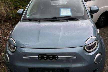 Fiat 500e 25.900 km 19.900 &euro; Weissach-Flacht 71287