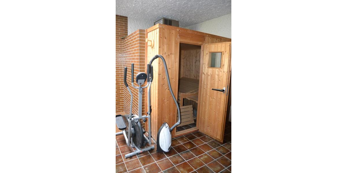 Mehrfamilienhaus, Wohnhaus Remshalden - 14 Zimmer, 260 m&sup2;, 900.000&euro; | Angebot:27194792