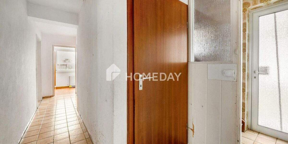 Mehrfamilienhaus, Wohnhaus Eberdingen Hochdorf - 7 Zimmer, 138 m&sup2;, 435.000&euro; | Angebot:25737584