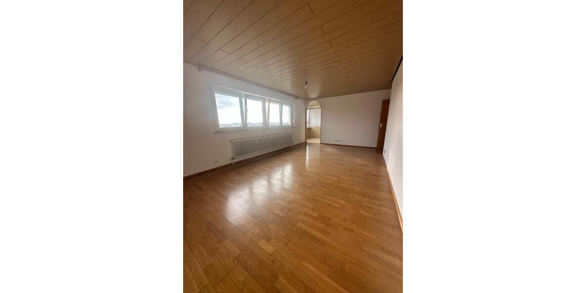 Hochparterre Sindelfingen Sindelfingen (Stadt) - 3.5 Zimmer, 90 m&sup2;, 1.300&euro; | Angebot:24870119