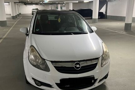 Opel Corsa 186.300 km 2.500 &euro; Stuttgart 70597